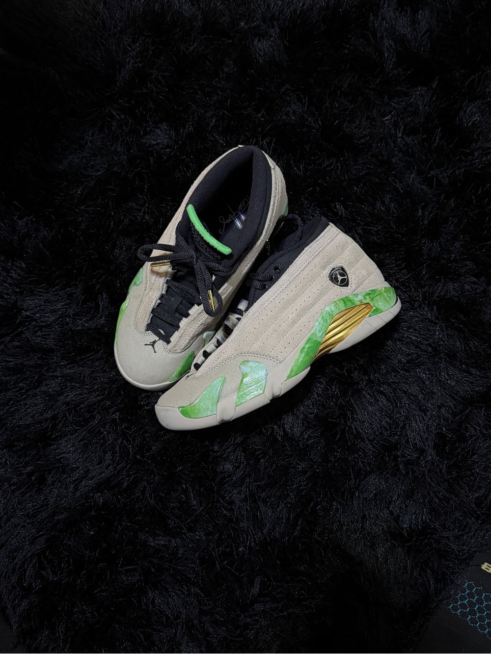 Jordan Kids Sneakers Beige, Black, Green, Gold Accent